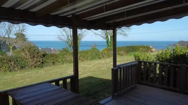 Hébergement de vacances Bungalow Mer Azur. Plouha